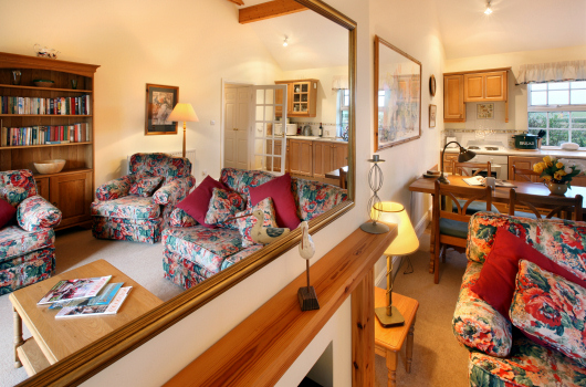 Outchester & Ross Farm Holiday Cottages, Northumberland Outchester & Ross Farm Holiday Cottages, Northumberland